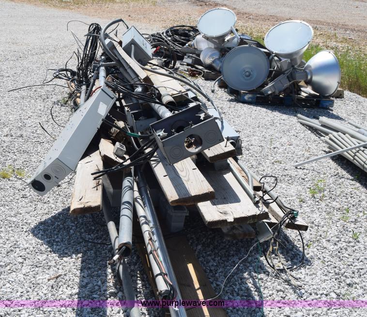 image for item AZ9050 Assorted items