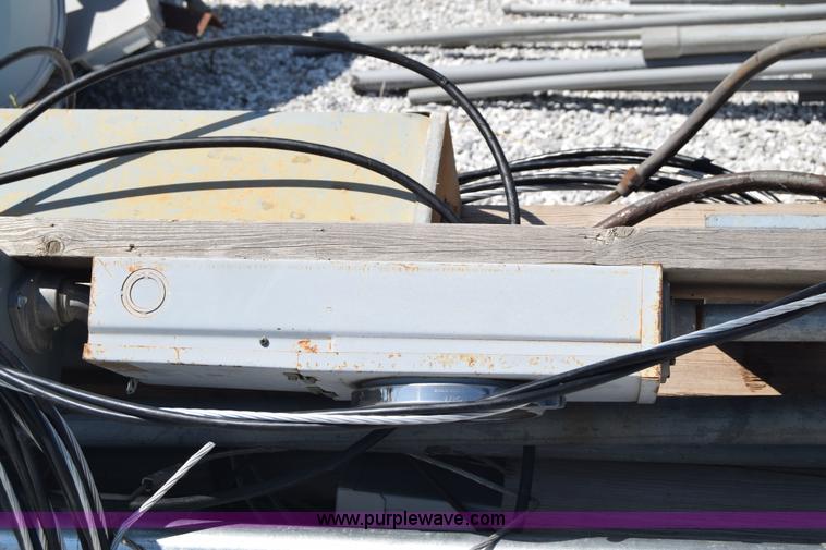 image for item AZ9050 Assorted items