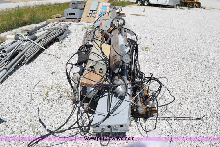 image for item AZ9050 Assorted items