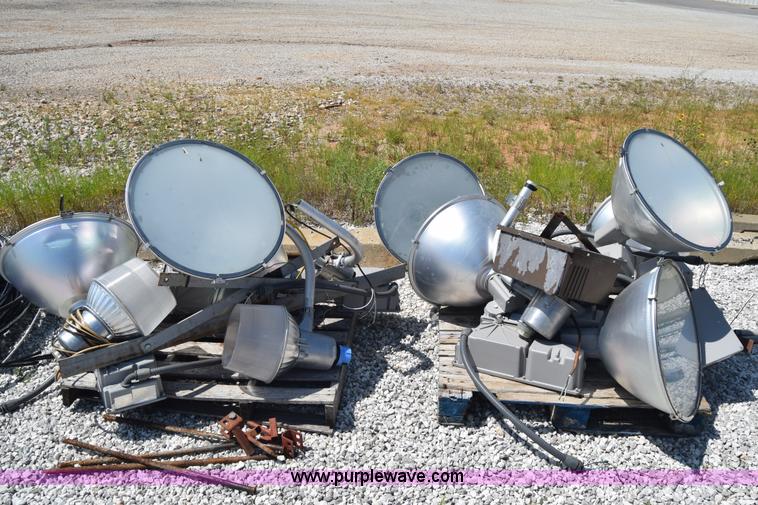 image for item AZ9050 Assorted items