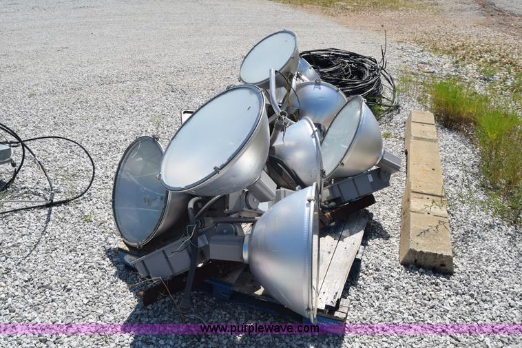 image for item AZ9050 Assorted items