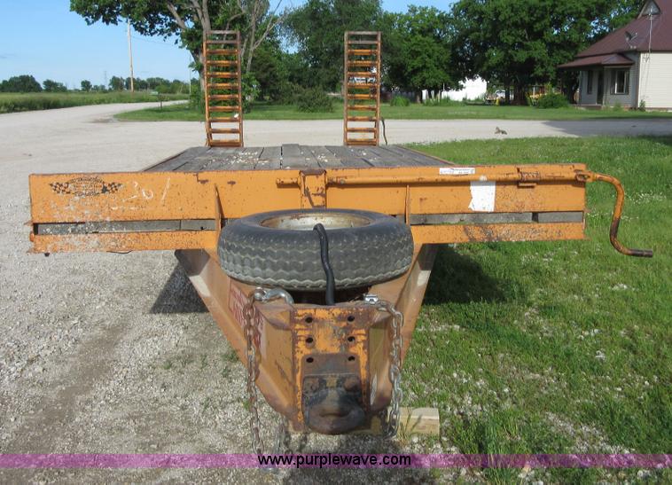 image for item BA9281 2005 Econoline MP1223DE equipment trailer