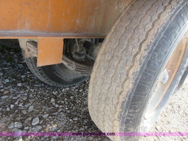 image for item BA9281 2005 Econoline MP1223DE equipment trailer