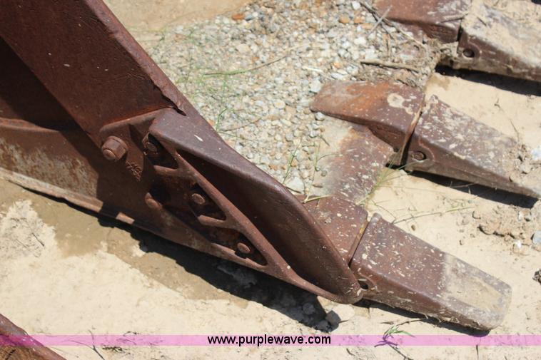 image for item BE9498 Bucket