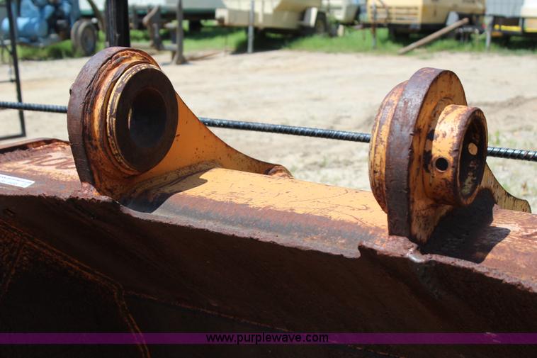 image for item BE9498 Bucket