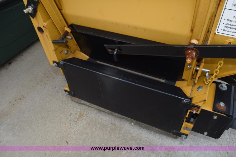 image for item BI9386 Hi-way TGC-18 side dump conveyor