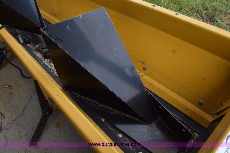 image for item BI9386 Hi-way TGC-18 side dump conveyor