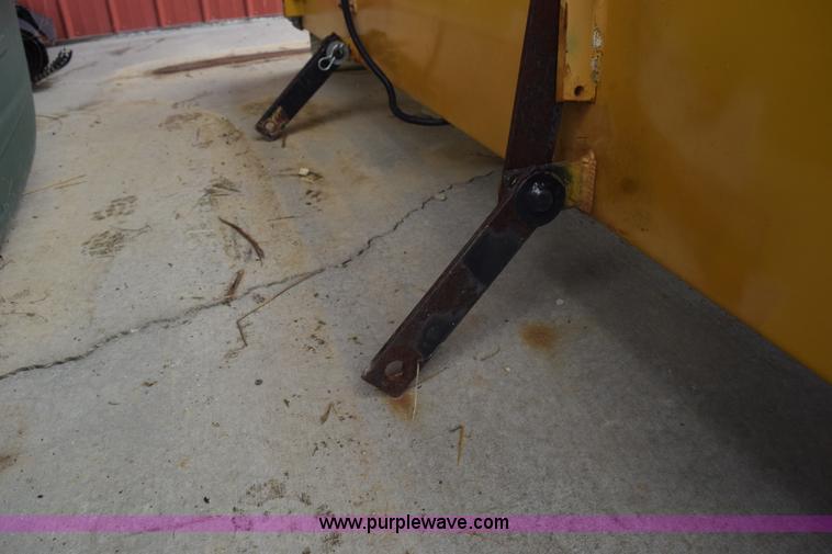 image for item BI9386 Hi-way TGC-18 side dump conveyor