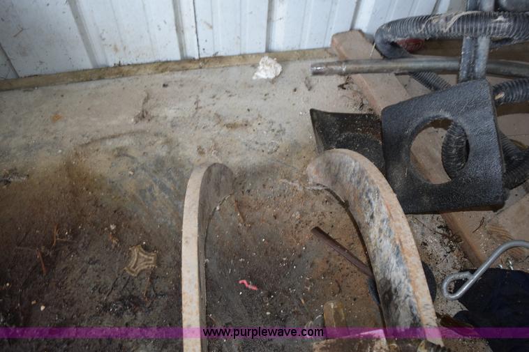 image for item BI9391 ACS hydraulic thumb