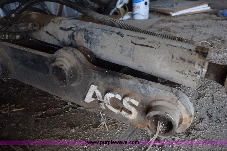 image for item BI9391 ACS hydraulic thumb