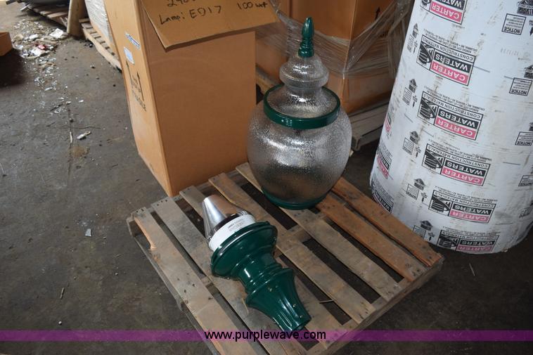 image for item BI9394 (10) street lights