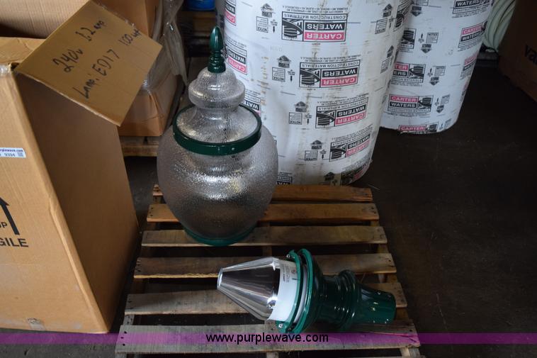 image for item BI9394 (10) street lights