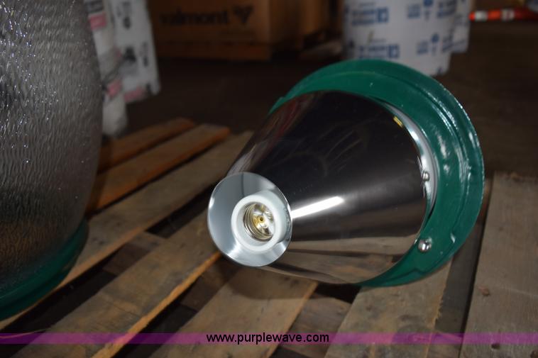 image for item BI9394 (10) street lights