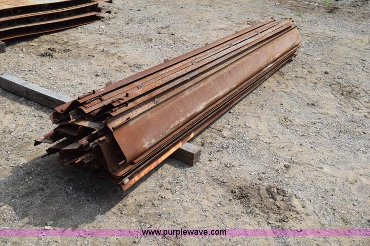 image for item BI9396 (31) curb forms