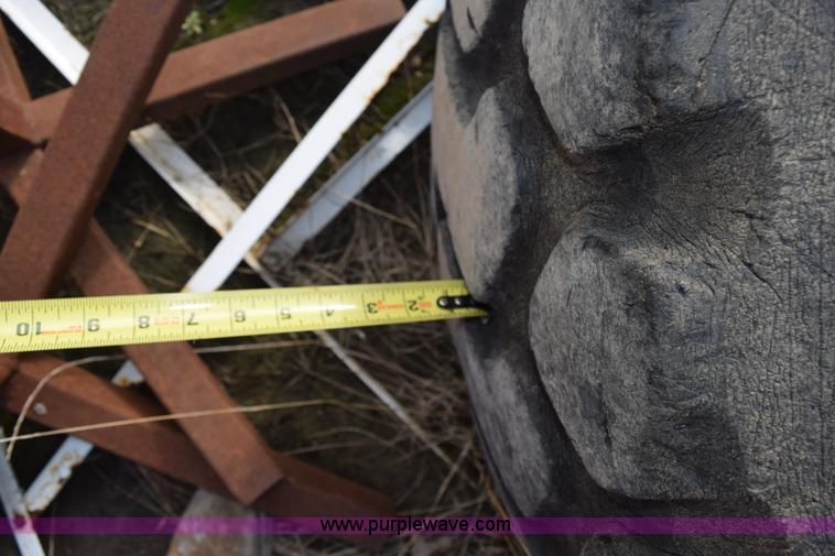 image for item BI9406 (2) Michelin 20.5R25 tires