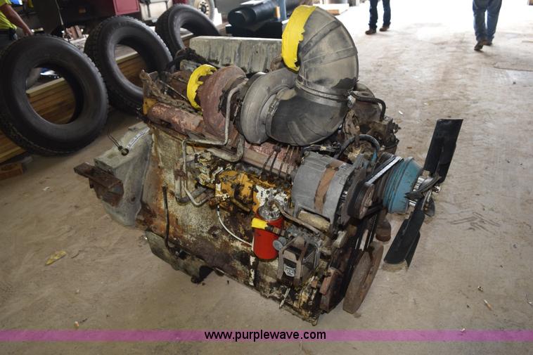 image for item BI9407 Caterpillar 3306 six cylinder turbo diesel engine