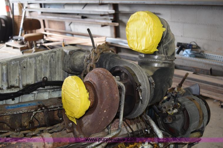 image for item BI9407 Caterpillar 3306 six cylinder turbo diesel engine