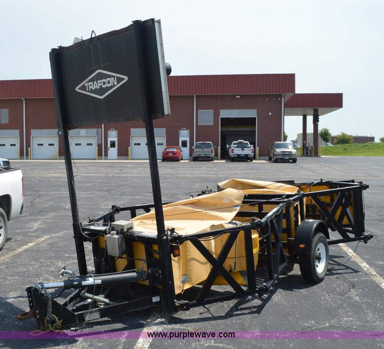 Crash attenuator in Lee's Summit, MO Item BK9705 sold Purple Wave