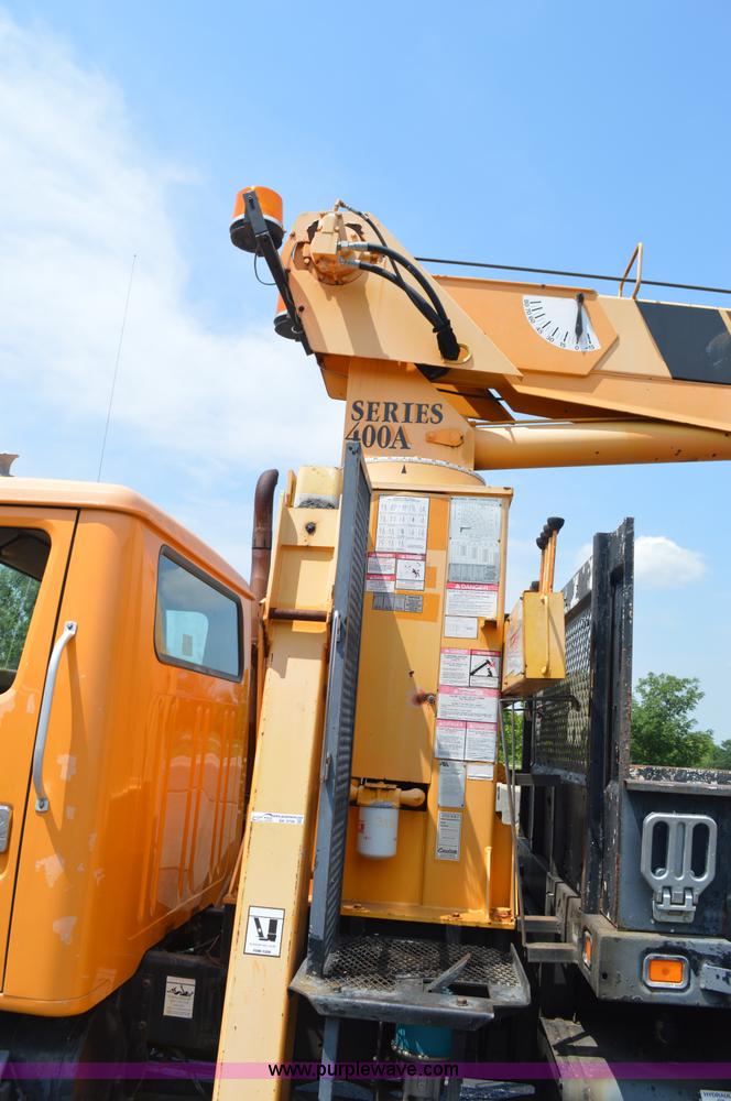 image for item BK9706 1995 International 4900 crane truck