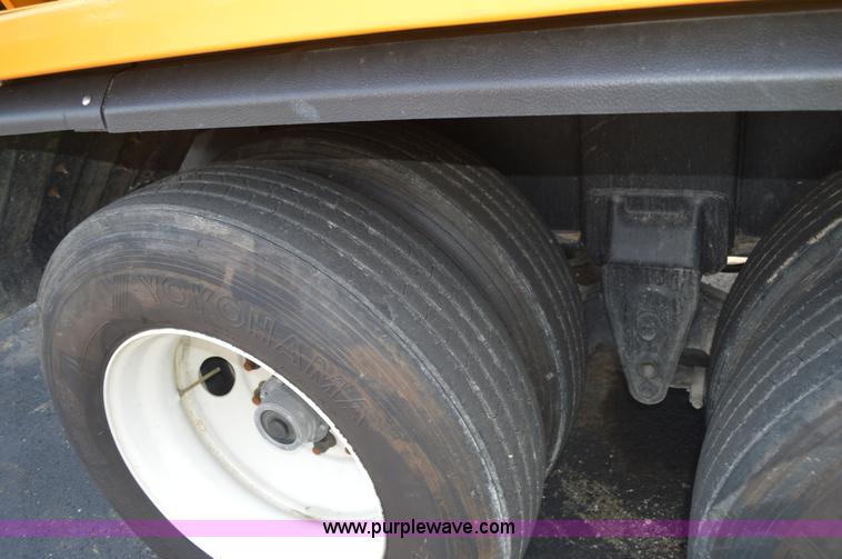 image for item BK9710 2010 Zimmerman ZM405 concrete mixer