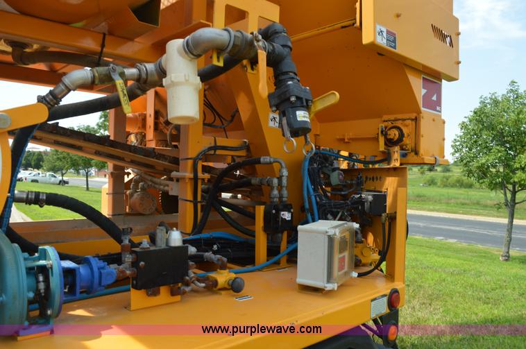 image for item BK9710 2010 Zimmerman ZM405 concrete mixer