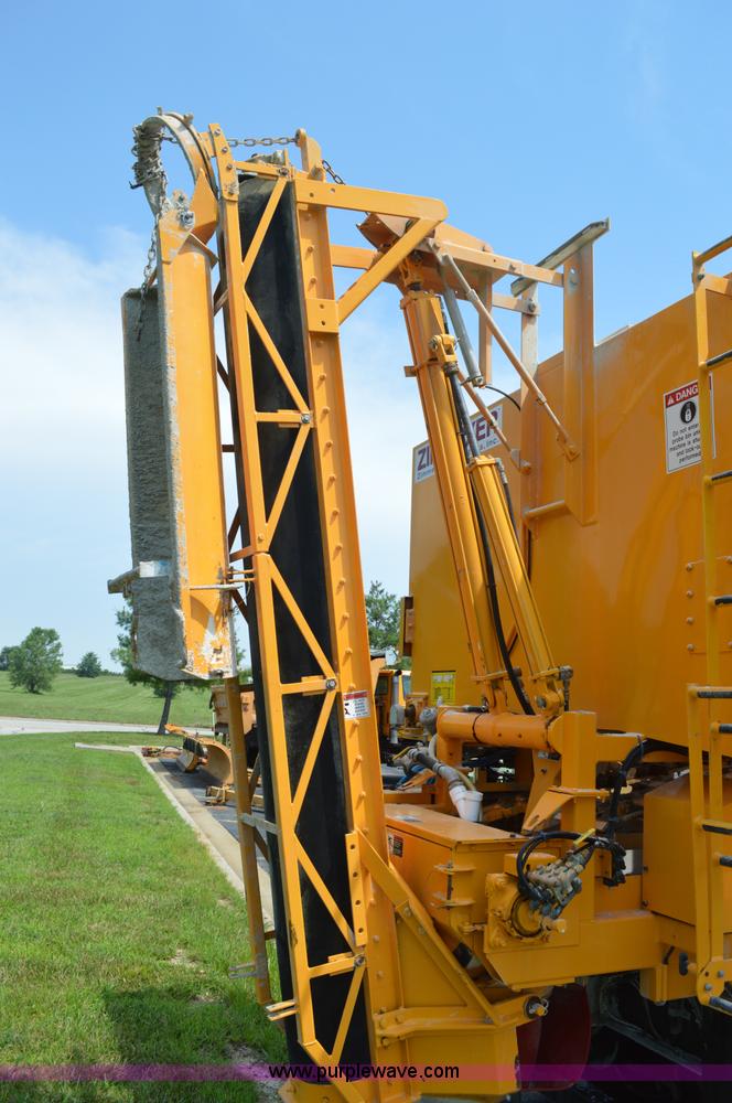 image for item BK9710 2010 Zimmerman ZM405 concrete mixer