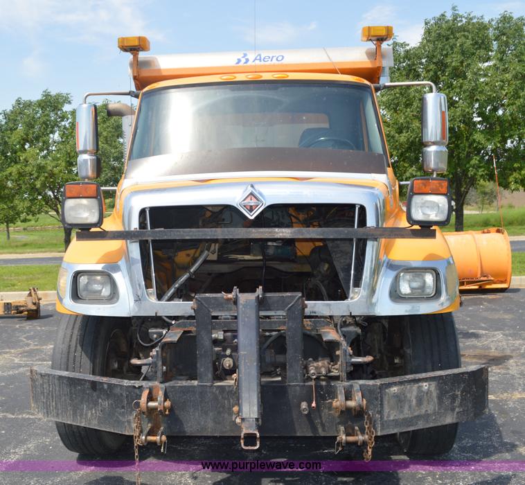 image for item BK9712 2006 International 7400 dump truck