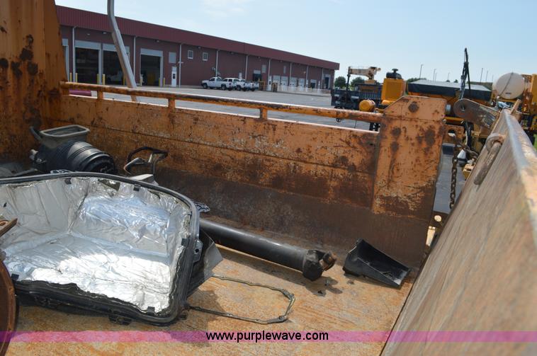 image for item BK9712 2006 International 7400 dump truck