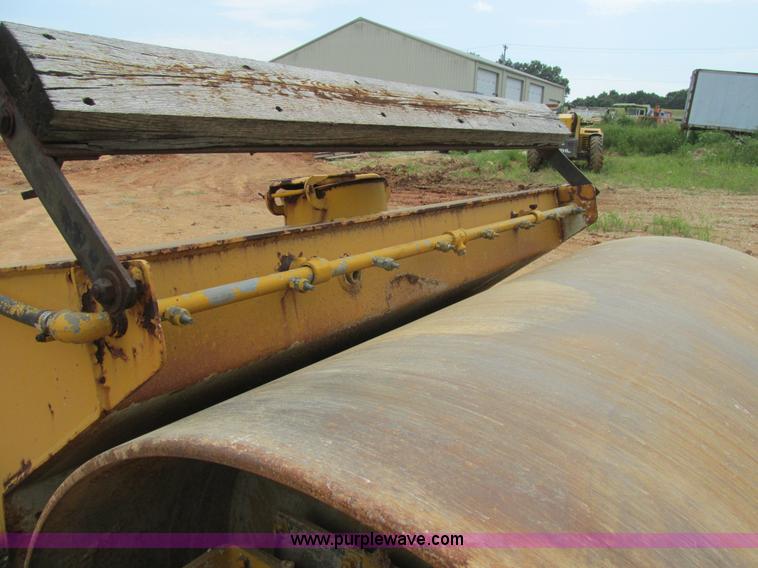 image for item BS9117 Rex  SP-1000 double drum vibratory compactor