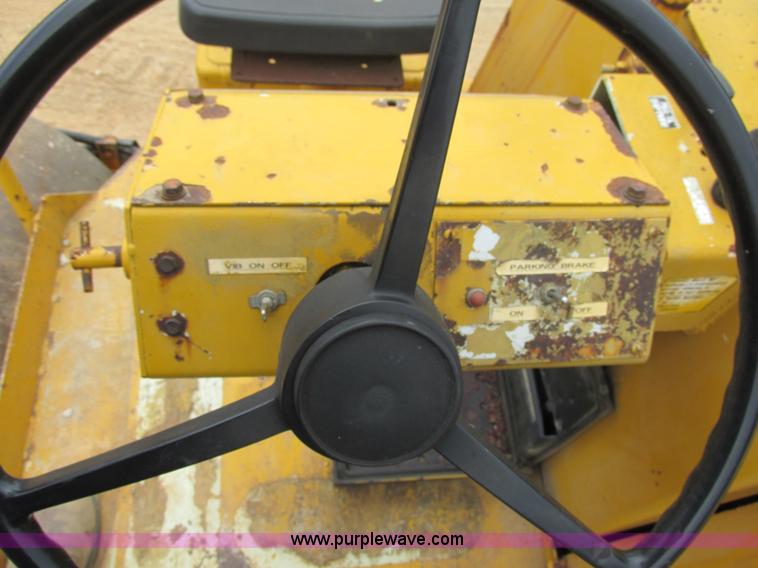 image for item BS9117 Rex  SP-1000 double drum vibratory compactor