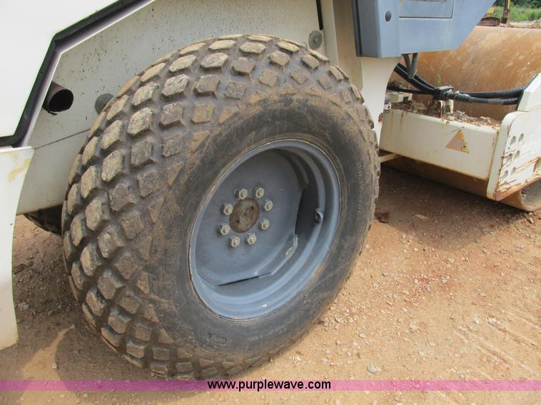 image for item BS9119 Terex SP2008PDR single drum vibratory compactor