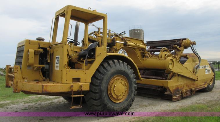 image for item H4149 1972 Caterpillar 623B elevating scraper