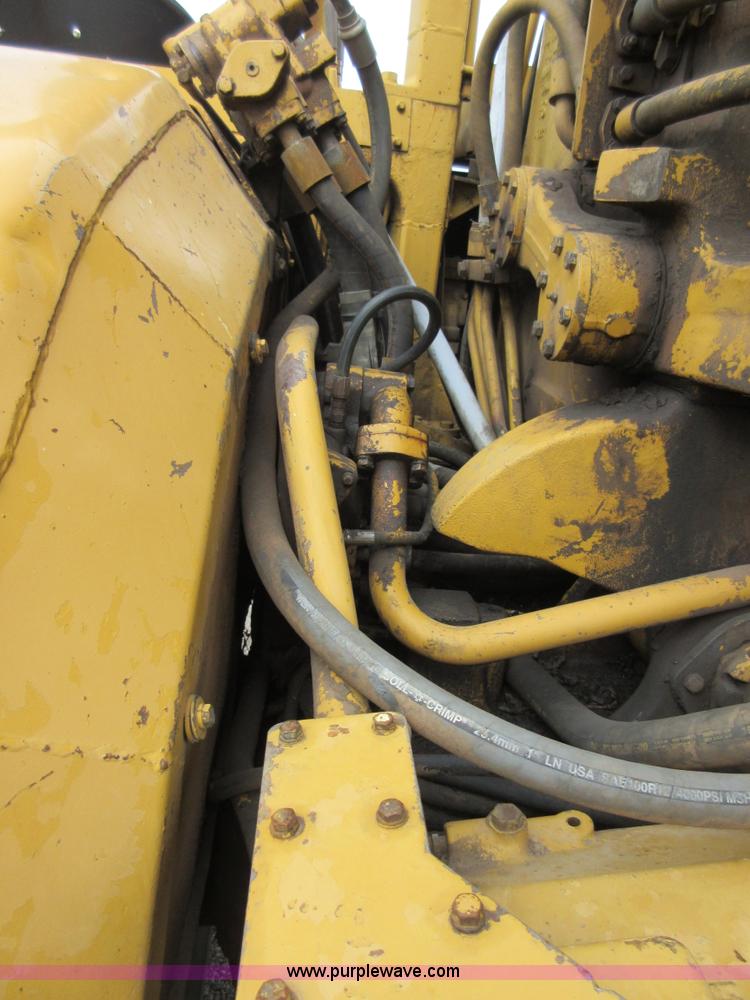 image for item H4149 1972 Caterpillar 623B elevating scraper