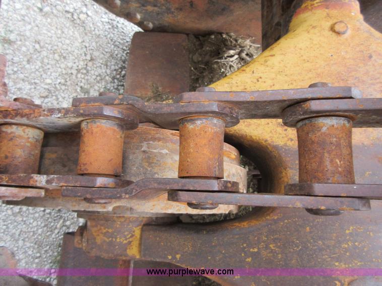 image for item H4149 1972 Caterpillar 623B elevating scraper