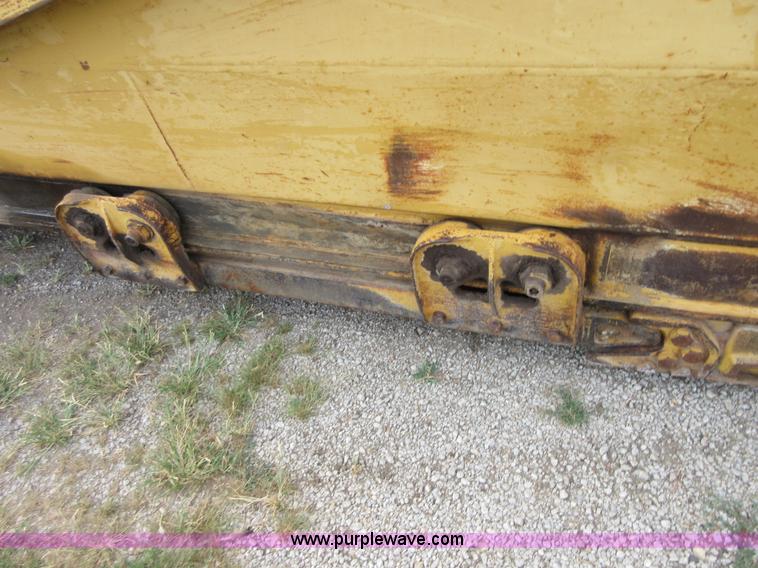 image for item H4149 1972 Caterpillar 623B elevating scraper