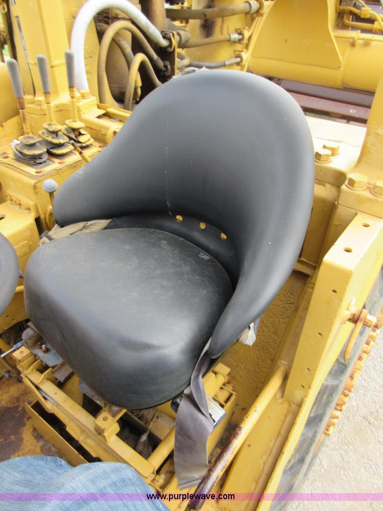 image for item H4149 1972 Caterpillar 623B elevating scraper