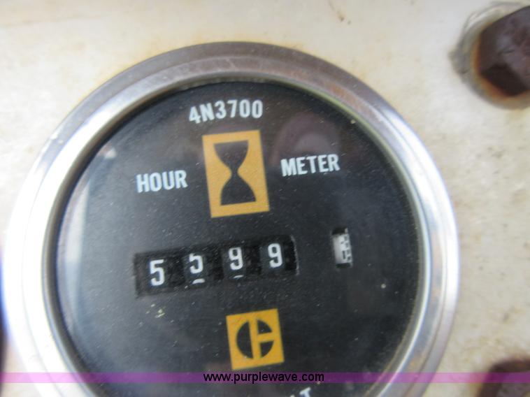 image for item H4149 1972 Caterpillar 623B elevating scraper