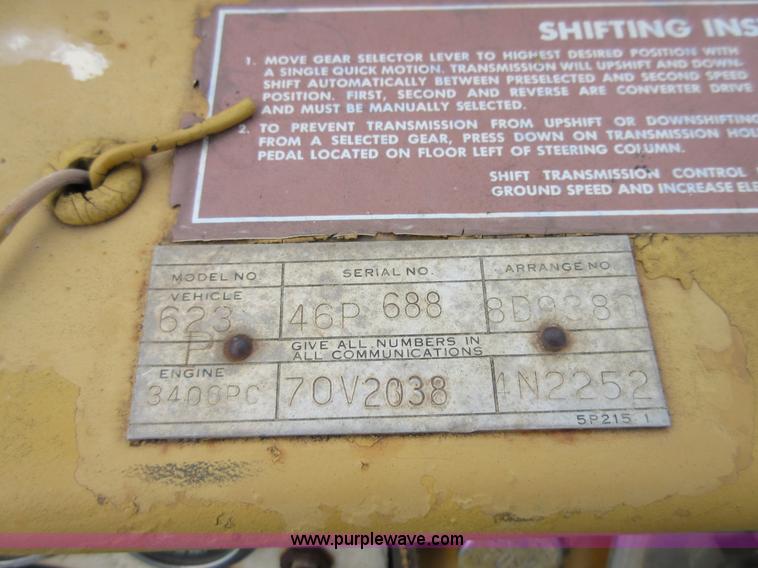 image for item H4149 1972 Caterpillar 623B elevating scraper