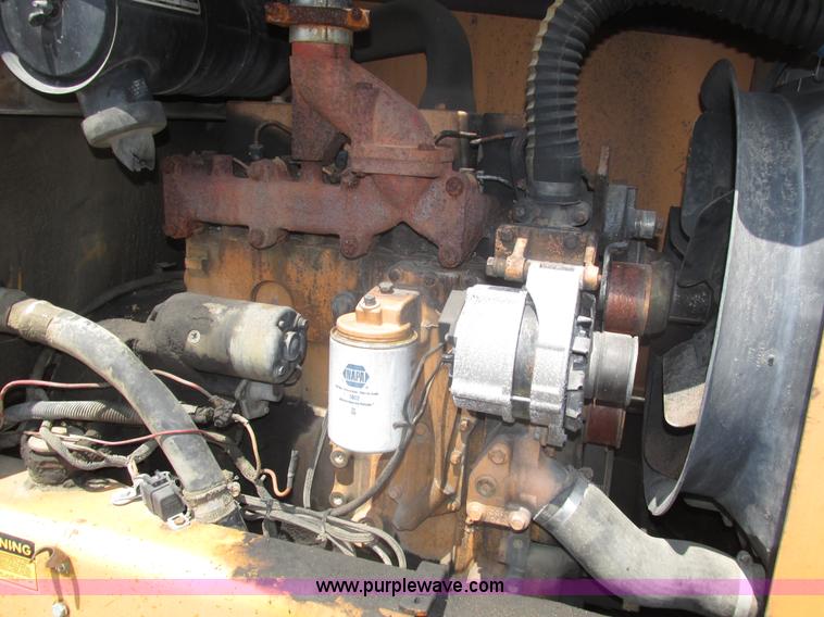 image for item H4539 1988 Case 760 trencher