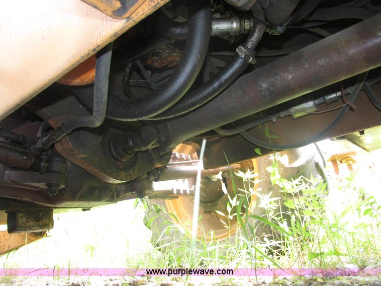 image for item H4539 1988 Case 760 trencher