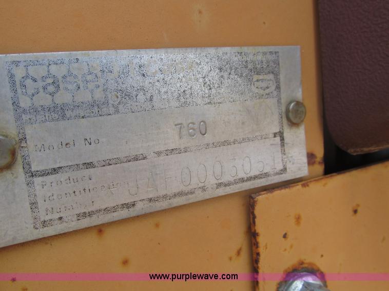 image for item H4539 1988 Case 760 trencher