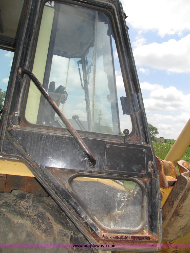 image for item H4542 1994 Caterpillar 426B backhoe