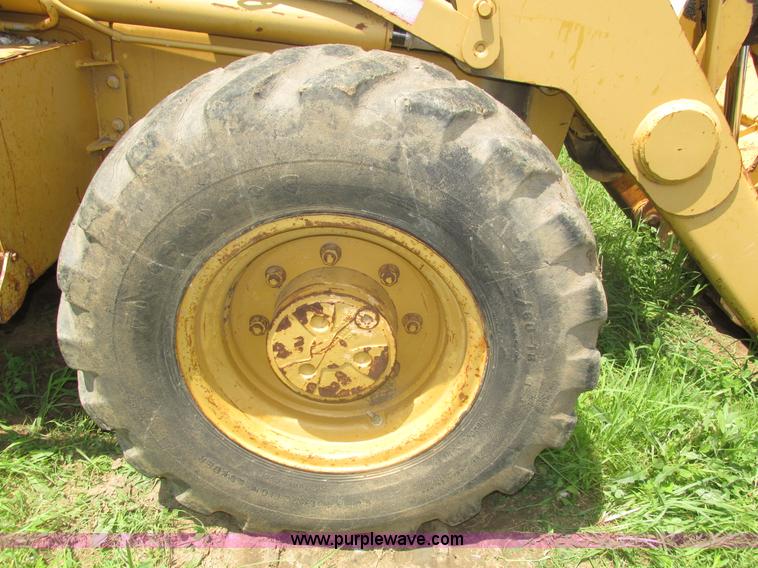 image for item H4542 1994 Caterpillar 426B backhoe