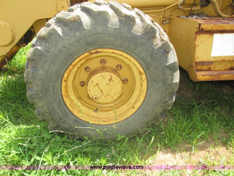 image for item H4542 1994 Caterpillar 426B backhoe