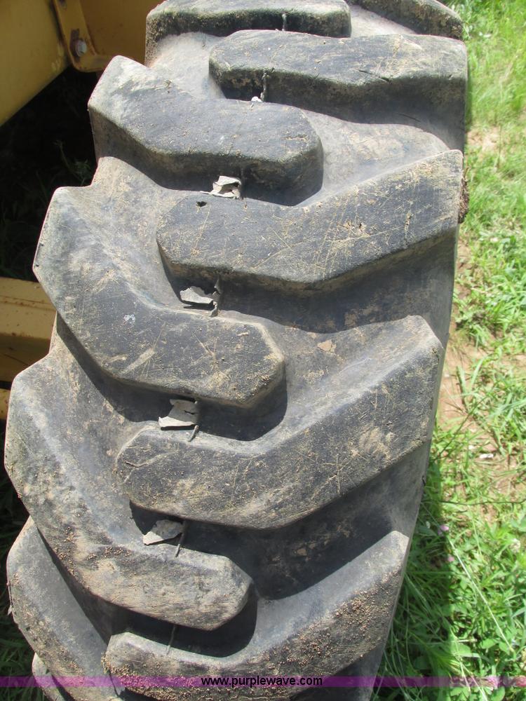 image for item H4542 1994 Caterpillar 426B backhoe