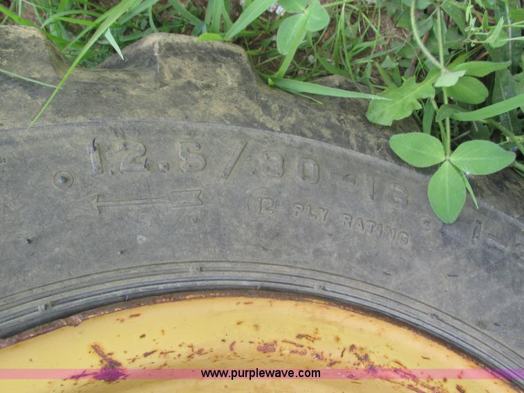 image for item H4542 1994 Caterpillar 426B backhoe