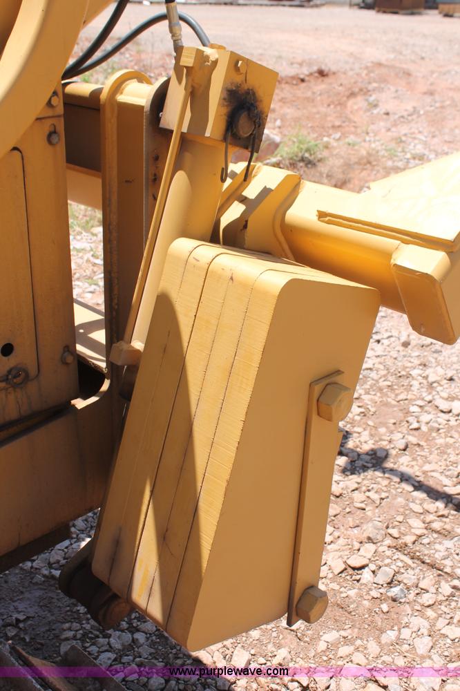 image for item H8195 1995 Vermeer Flex Track 75 cable plow