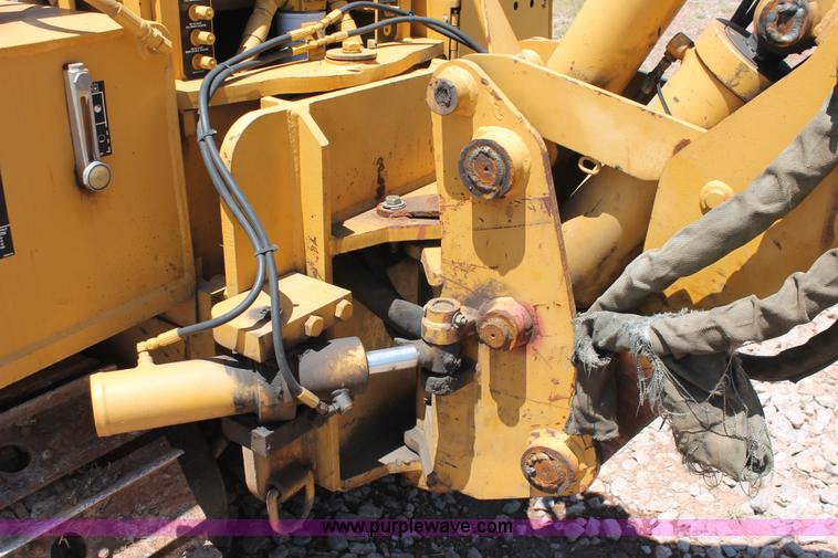 image for item H8195 1995 Vermeer Flex Track 75 cable plow