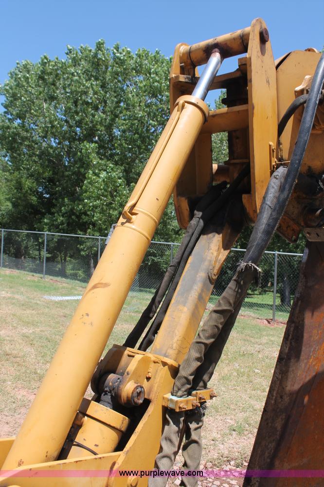 image for item H8195 1995 Vermeer Flex Track 75 cable plow