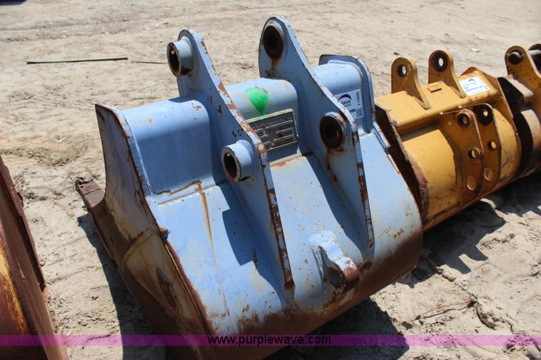 image for item I1506 Hensley excavator bucket